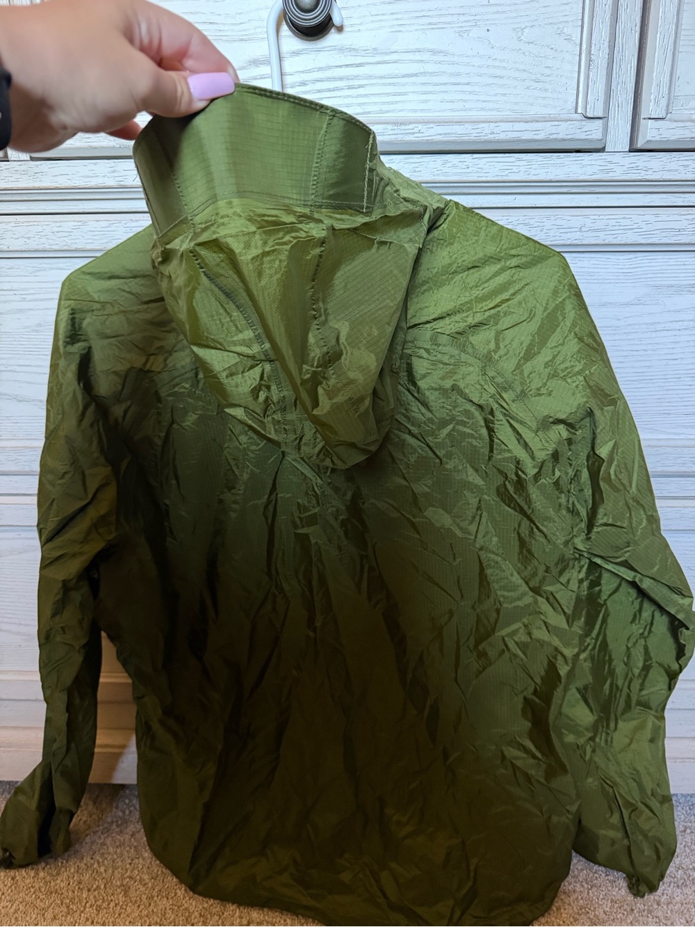 Outdoor Research Women’s Olive Green Lightweight Hooded Jacket - Picture 2 of 2